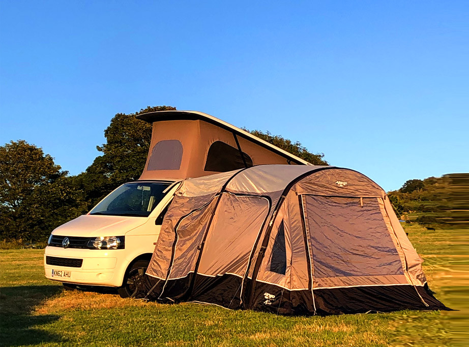 A VW T5 Campervan called Kenny and for hire in Bracknell, Berkshire