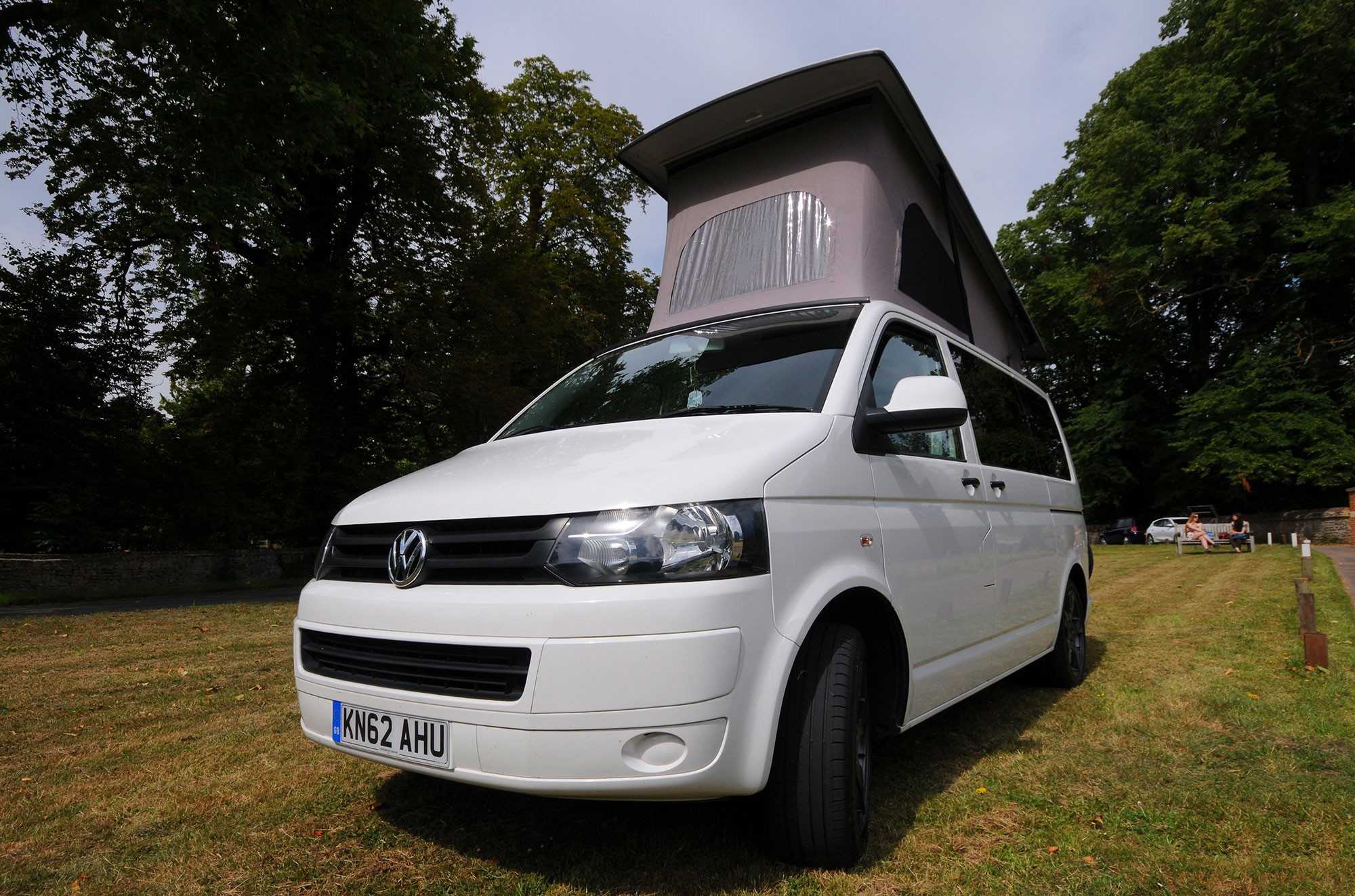 A VW T5 Campervan called Kenny and for hire in Bracknell, Berkshire