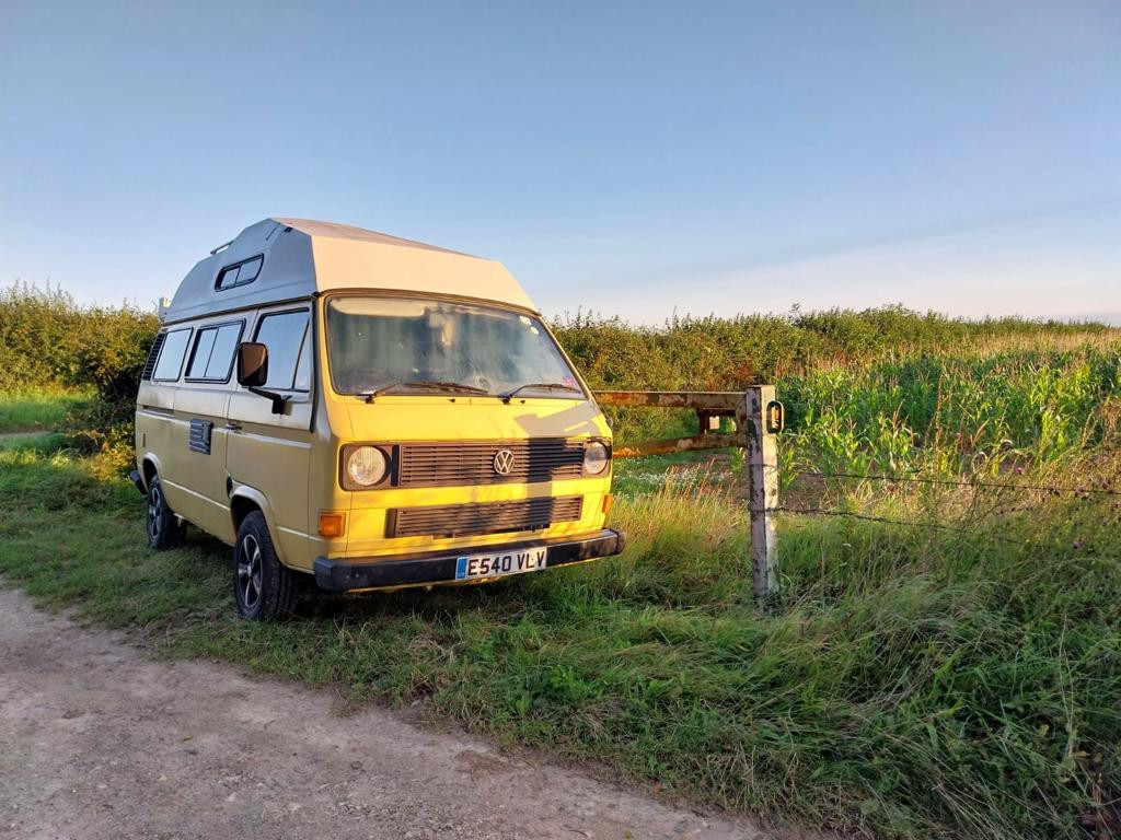 A VW T3 Campervan called Frieda and for hire in London, London