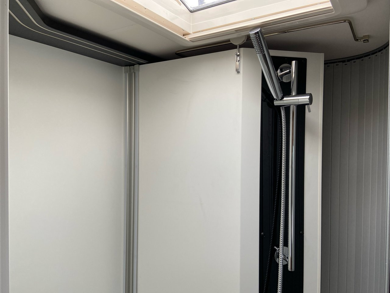 A Other Motorhome called Joa70T and for hire 