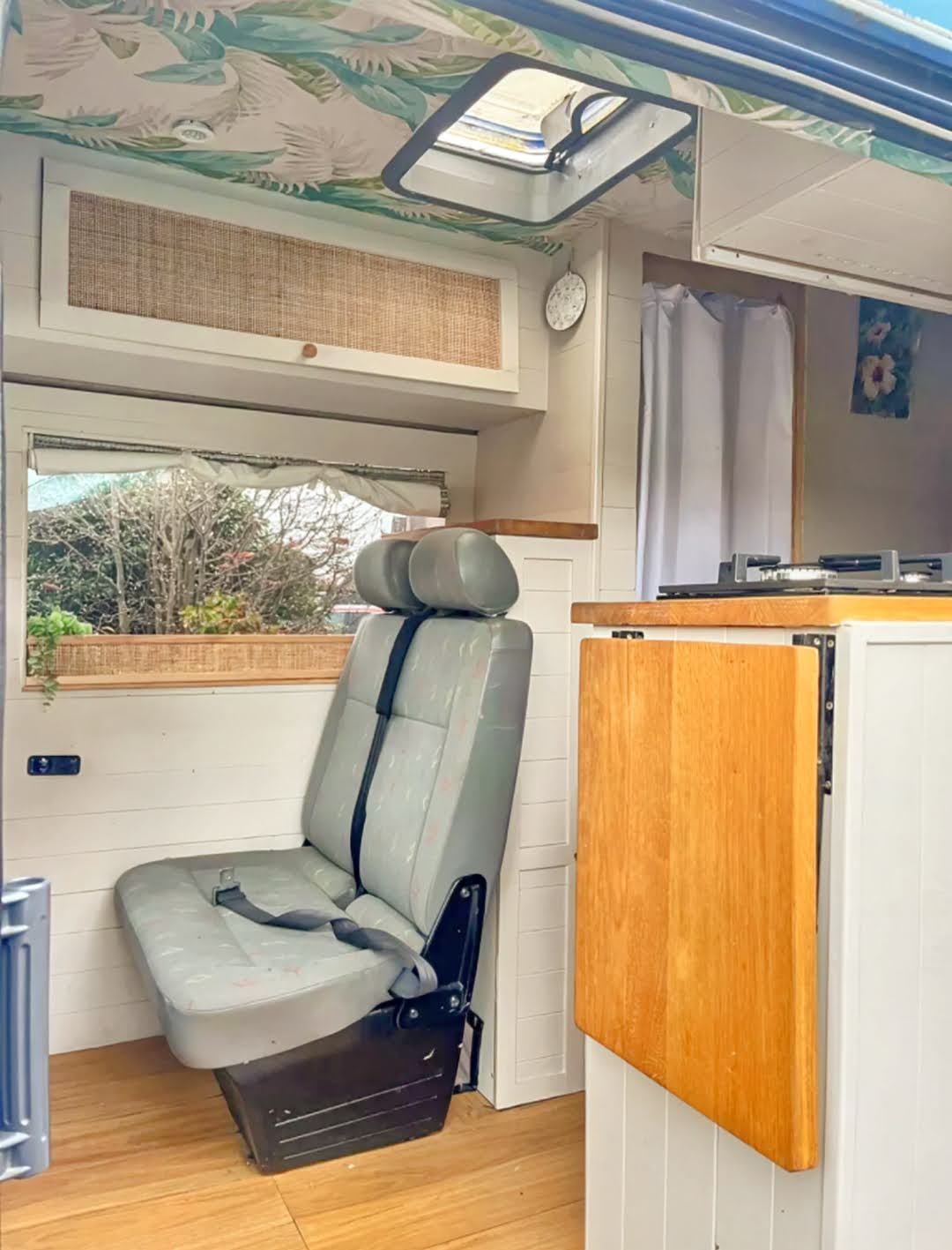 A VW LT35 Campervan called Lottie-the-lovely-VW-LT and for hire in London, London