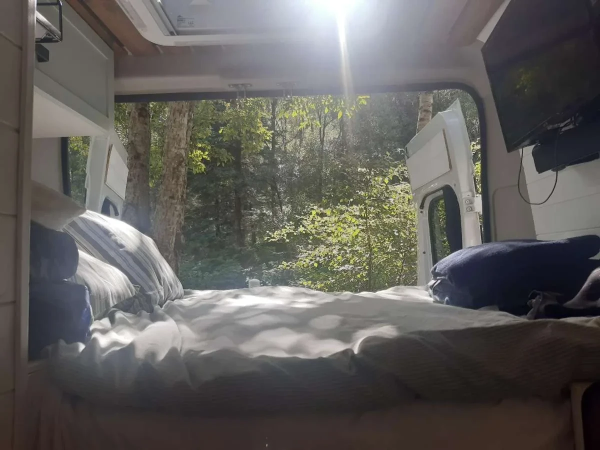 A Citroen Campervan called GLEN and for hire 